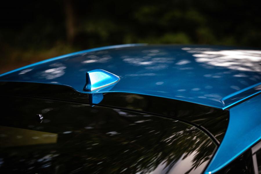 Детали экстерьера Toyota Prius 2019 года  (UK) (фото 3 из 37)